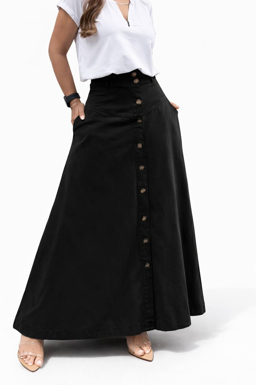 Button Front A-Line Maxi Skirt  – High-Waisted Skirt with Pockets