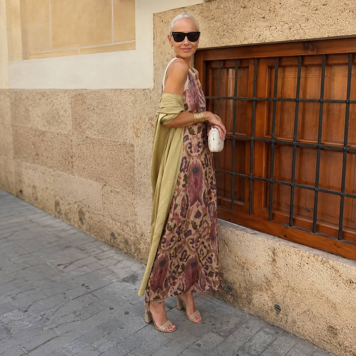 Women's Printed Sleeveless Maxi Dress with Cardigan