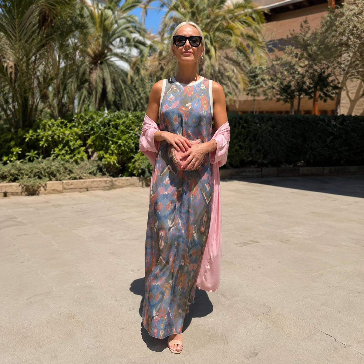 Women's Printed Sleeveless Maxi Dress with Cardigan