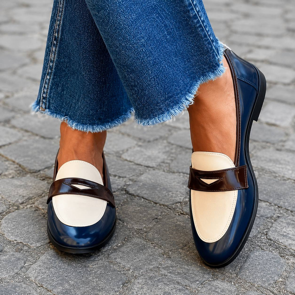 Women's Classic Two Tone Penny Loafers