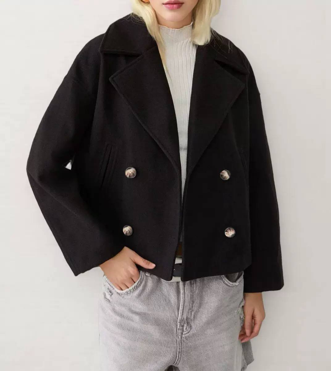 Double-Breasted Wool Jacket – Cropped Notched-Lapel Coat with Front Pockets