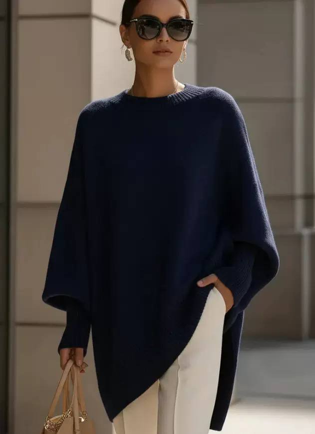 Oversized Crew Neck Knit Sweater – Relaxed Fit with Ribbed Cuffs