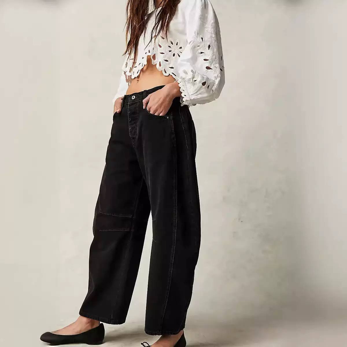 High-Waisted Wide-Leg Jeans – Relaxed Fit with Panelled Details