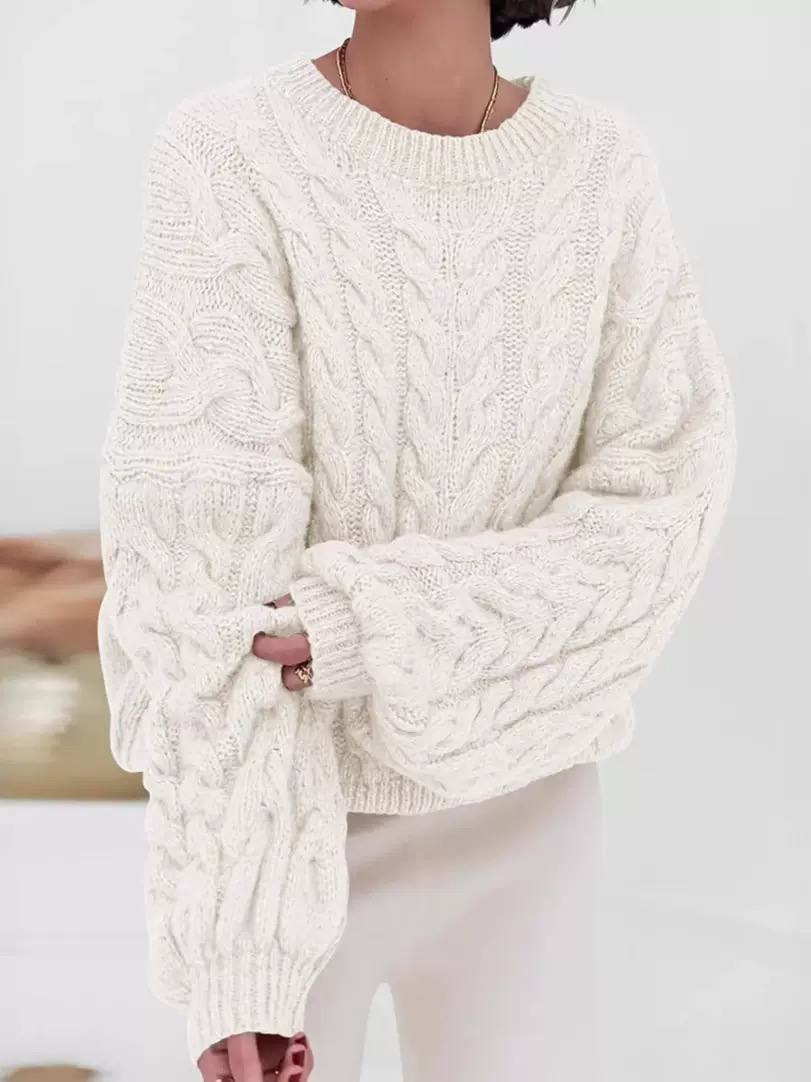 Cable Knit Sweater – Round Neck with Relaxed Fit and Ribbed Cuffs
