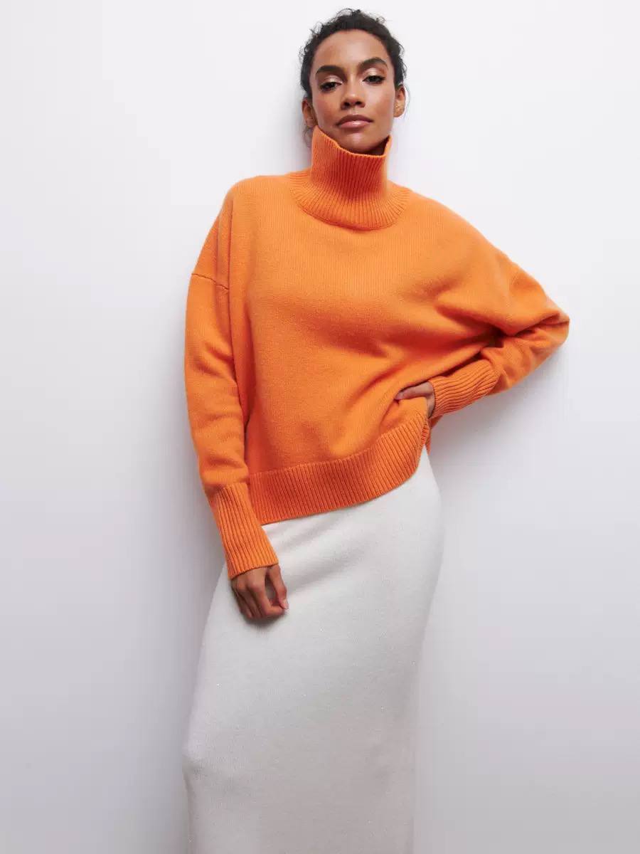 Oversized Ribbed Turtleneck Sweater – Relaxed Fit Knit Pullover