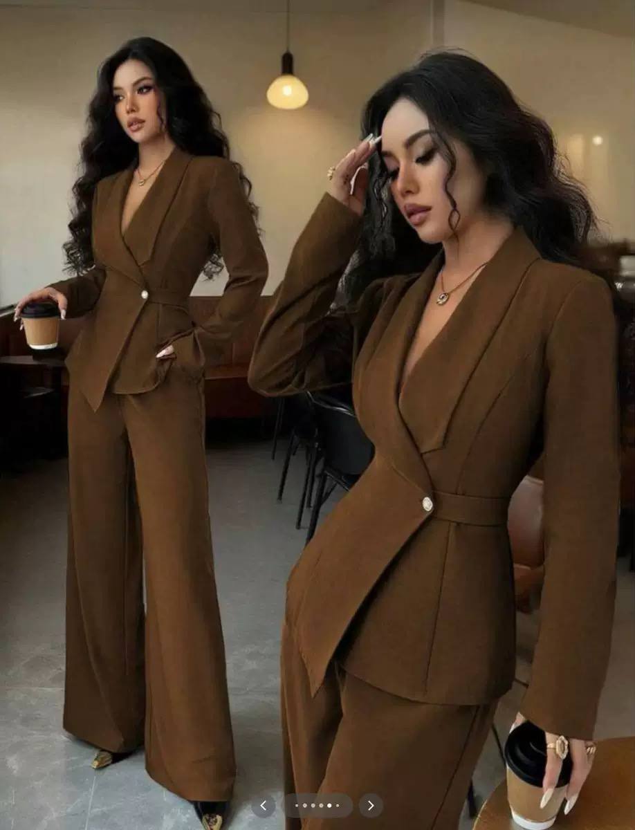 Women’s Elegant Blazer & Tailored Wide-Leg Trousers Suit Set