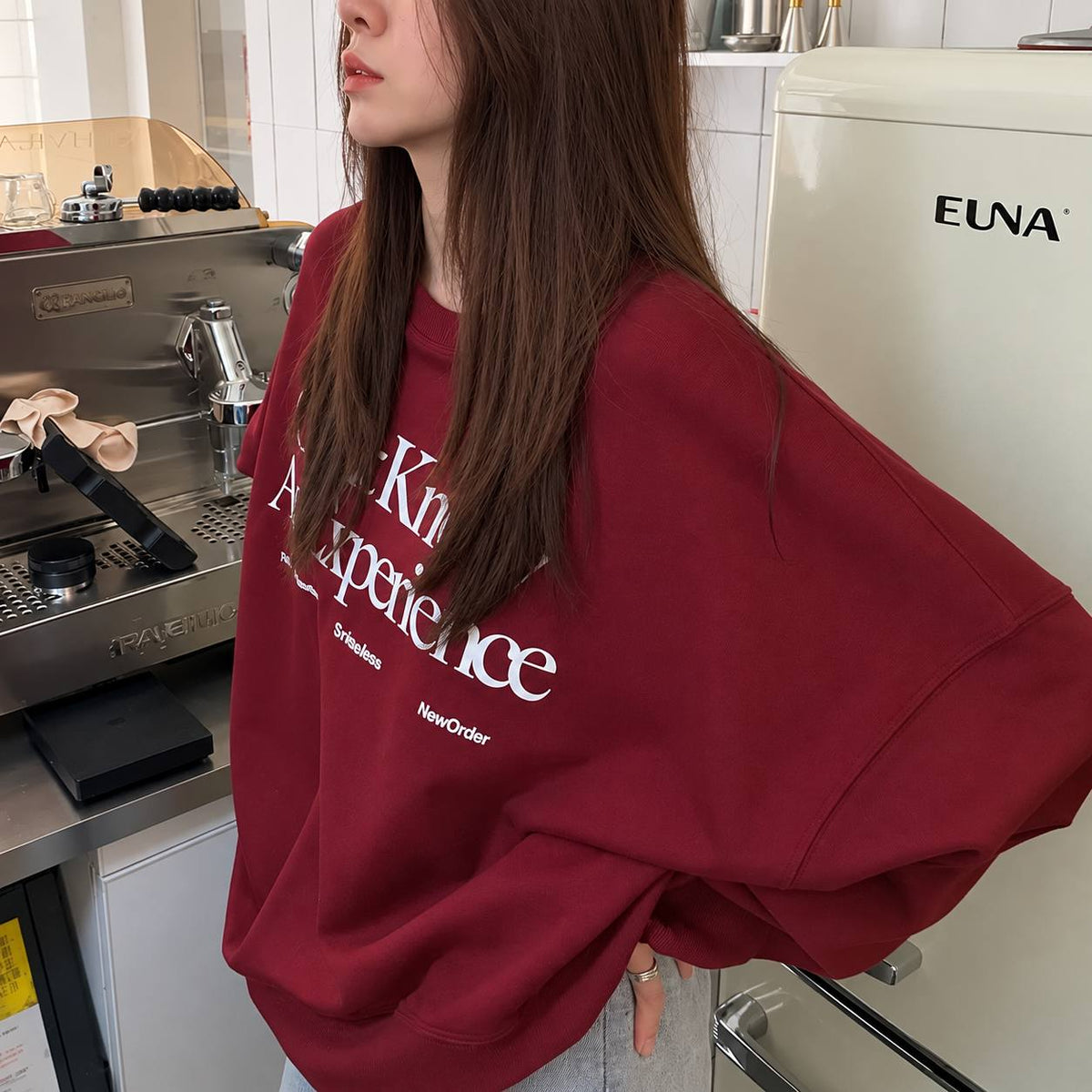 Women's Oversized Graphic Crew-Neck Sweatshirt
