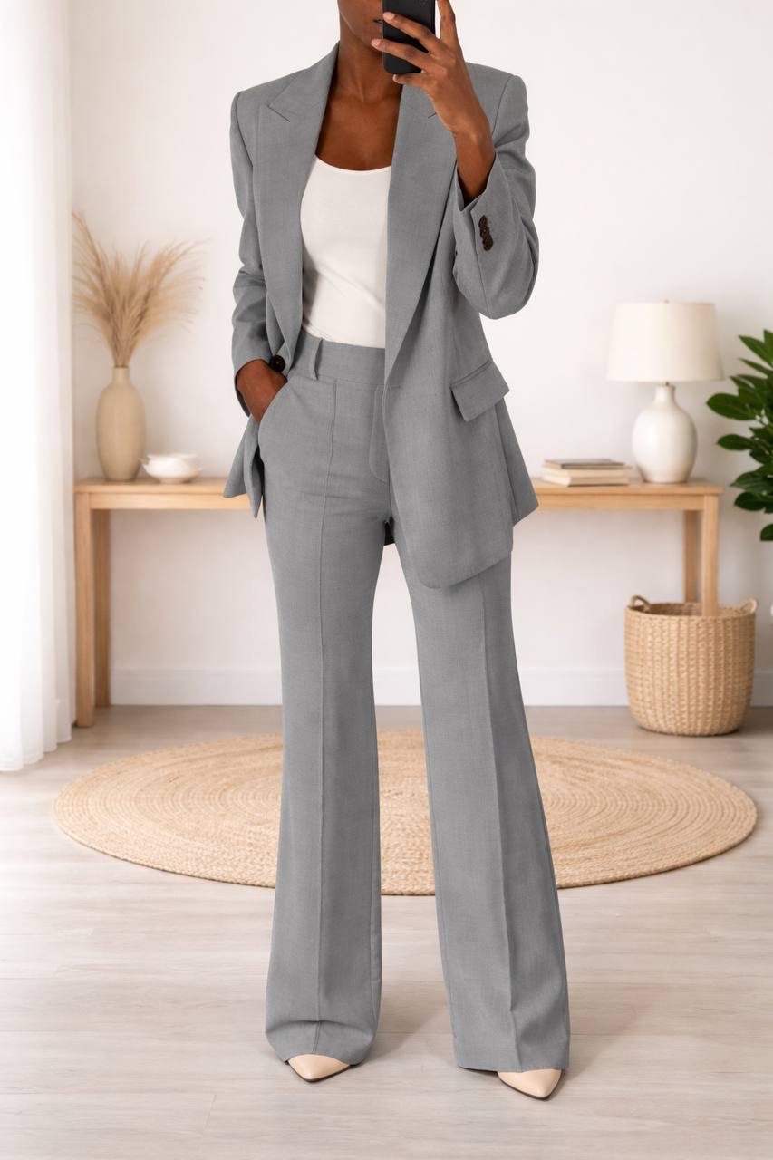 Suit Set – Blazer and Wide-Leg Trousers with Structured Fit