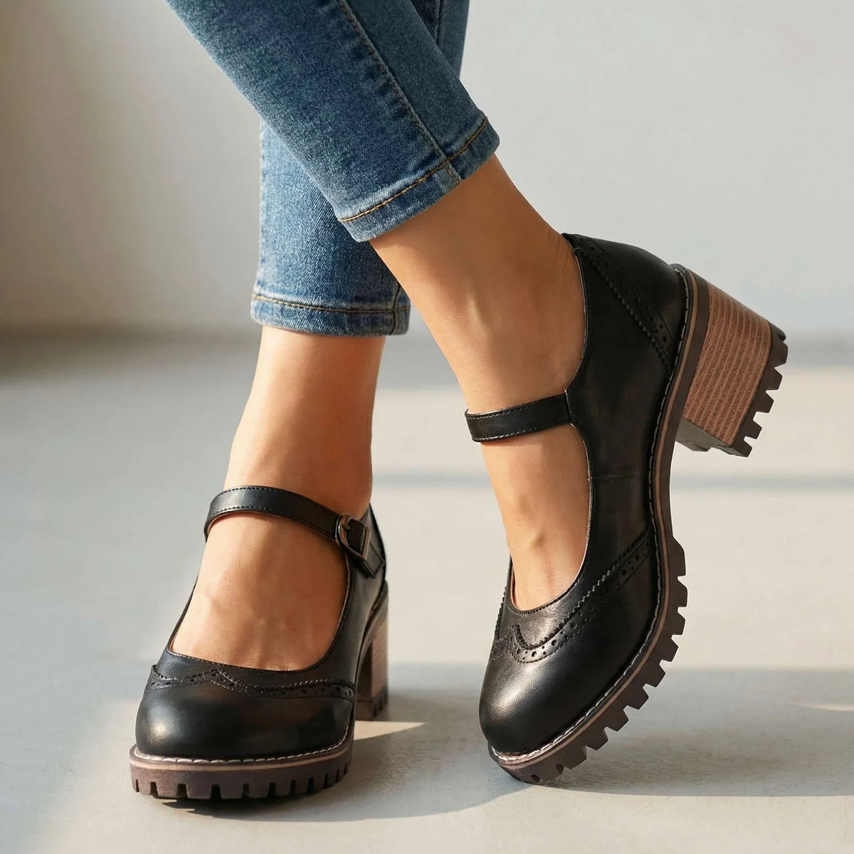 Giovanna | Classic Strap Block Heels